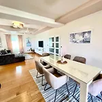 Apartments Lupe